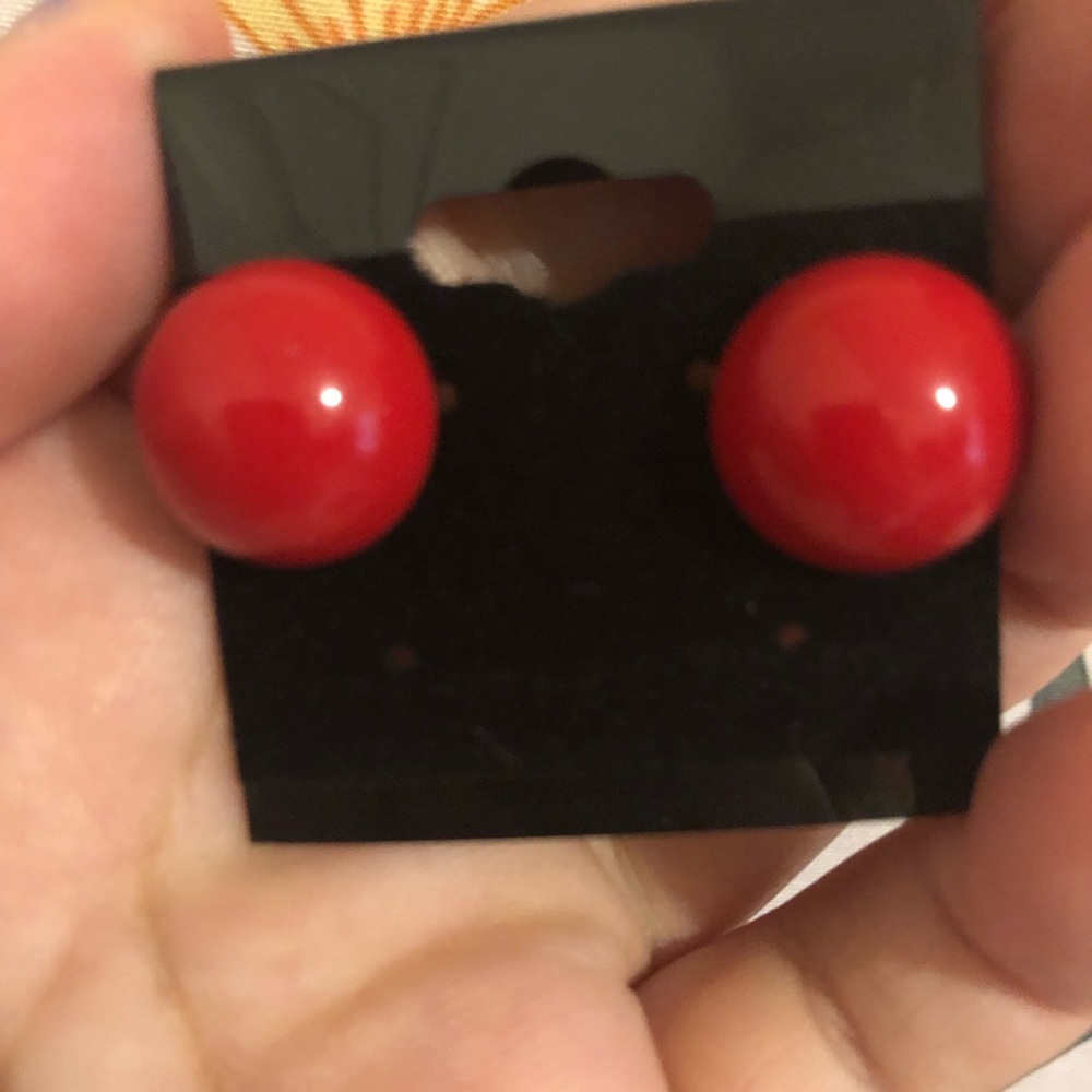 Vintage earrings medium red
